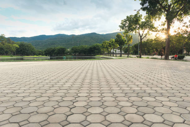 Best Decorative Driveway Pavers  in Lowellville, OH